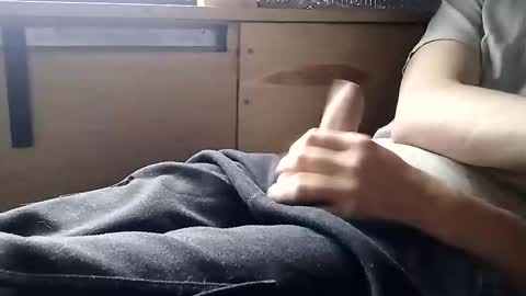 Max online show from 11.21.25