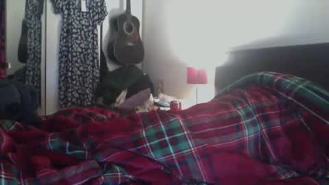 maxwilly7803039708 online show from 04.05.26