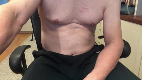 Max online show from 11.18.25