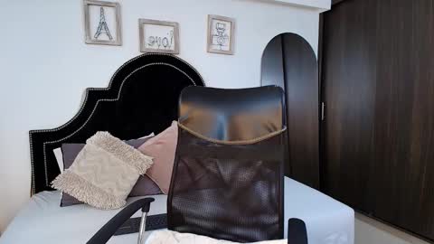 Maxxi online show from 09.24.25