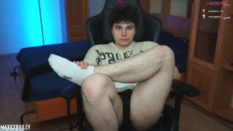 Snapshot of maxxxbailey chatting on 02.21.25 Max Bailey online show from 02.21.25