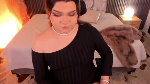 Snapshot of maxxxine_ chatting on 03.08.26 Maxine Minx online show from 03.08.26