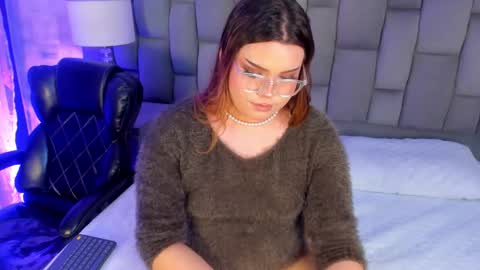 Snapshot of maxxxine_ chatting on 03.13.26 Maxine Minx online show from 03.13.26