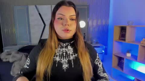 Snapshot of maxxxine_ chatting on 03.18.26 Maxine Minx online show from 03.18.26
