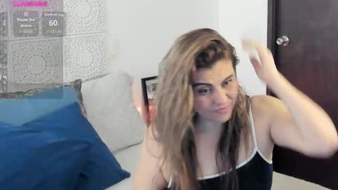 Snapshot of maxzy_star chatting on 02.28.26 Victoria online show from 02.28.26