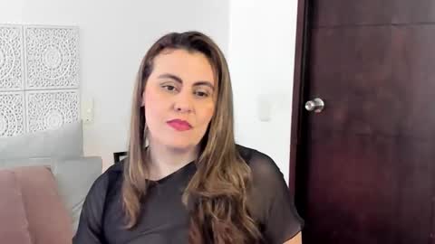 Victoria online show from 03.24.26