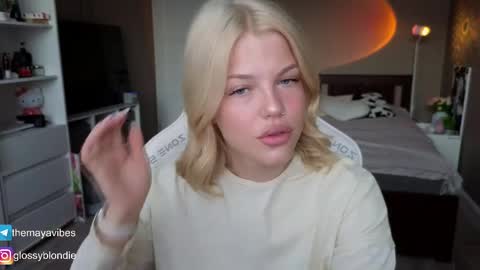 Maya online show from 04.19.26