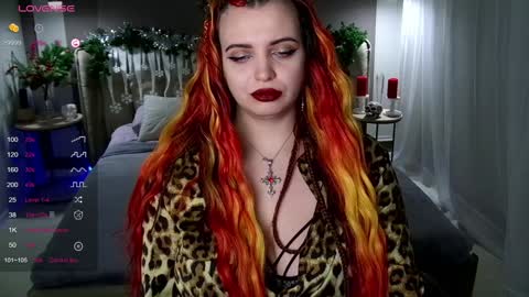 Snapshot of maya_mils chatting on 12.31.24 Maya Mils online show from 12.31.24