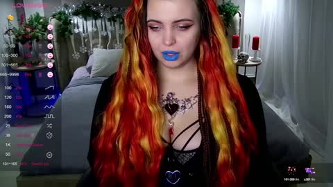 Snapshot of maya_mils chatting on 01.07.25 Maya Mils online show from 01.07.25