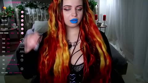 Snapshot of maya_mils chatting on 01.07.25 Maya Mils online show from 01.07.25