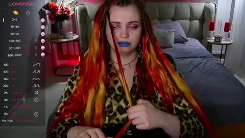 Snapshot of maya_mils chatting on 01.29.25 Maya Mils online show from 01.29.25