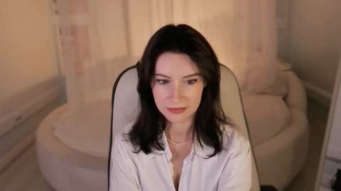 Snapshot of maya_sunshine chatting on 10.23.25 Maya  Follow me online show from 10.23.25