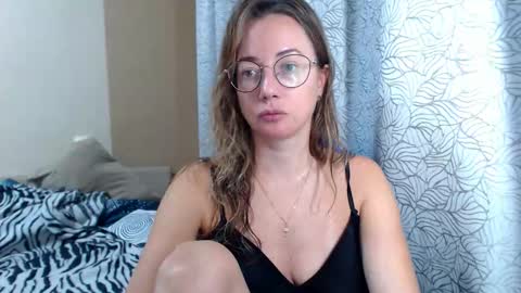 Maya online show from 11.04.25