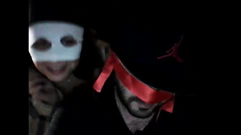 Snapshot of mayaearonpassionforyou chatting on 10.27.25 mayaearonpassionforyou online show from 10.27.25