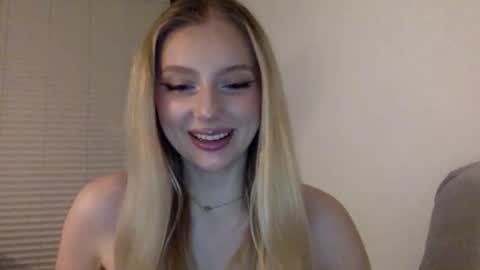 Snapshot of mayaflirt chatting on 03.01.26 mayaflirt online show from 03.01.26