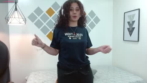 Maya online show from 02.05.25