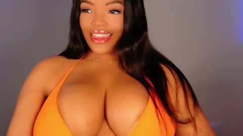 MayBabi online show from 11.18.25