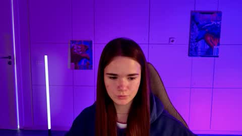 maybloom_ online show from 11.09.25