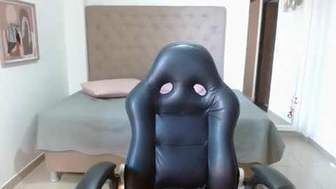 MAYA online show from 12.04.25