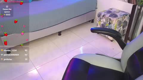 Maylin online show from 01.25.25