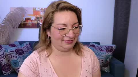 Mailyn online show from 01.22.25