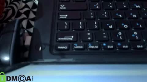 Mayra online show from 09.23.25