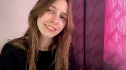 Snapshot of mayrabereznak chatting on 07.21.26 Merry online show from 07.21.26