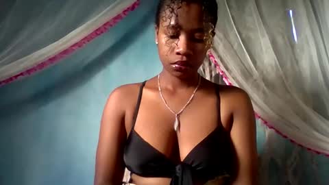 mayrah online show from 04.08.26