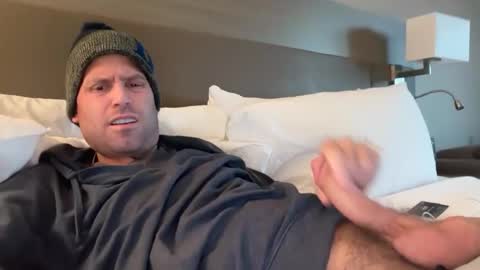 Snapshot of mbnc chatting on 11.25.25 lol online show from 11.25.25