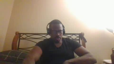 Snapshot of mbsupreme chatting on 02.03.26 Mark online show from 02.03.26