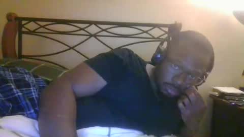 Snapshot of mbsupreme chatting on 02.03.26 Mark online show from 02.03.26