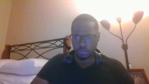 Snapshot of mbsupreme chatting on 02.21.26 Mark online show from 02.21.26