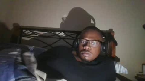 Snapshot of mbsupreme chatting on 03.02.26 Mark online show from 03.02.26