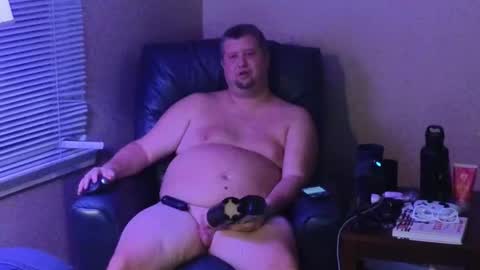 Snapshot of mckhero chatting on 10.03.25 Sean online show from 10.03.25