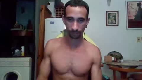 Snapshot of mdbisc chatting on 01.10.25 mdbisc online show from 01.10.25