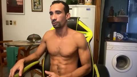 Snapshot of mdbisc chatting on 02.09.25 mdbisc online show from 02.09.25