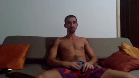 Snapshot of mdbisc chatting on 02.21.25 mdbisc online show from 02.21.25