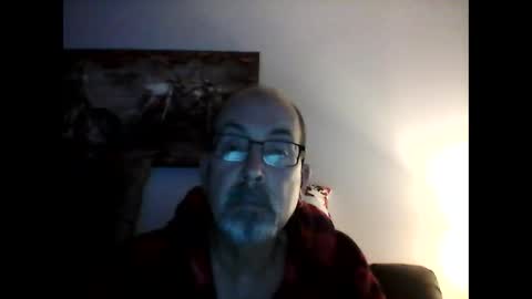 me at home online show from 01.02.25