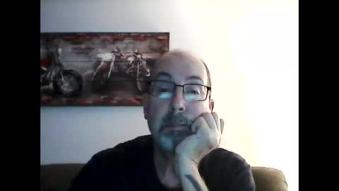 me at home online show from 02.15.25