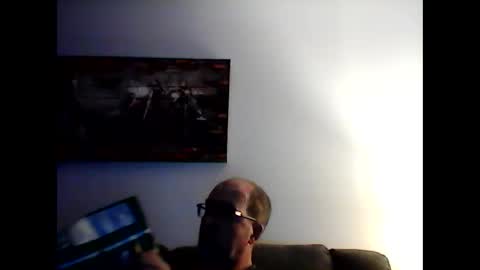 me at home online show from 03.01.25