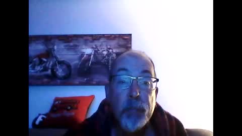 me at home online show from 09.18.25
