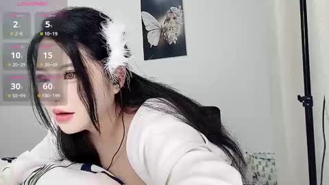 Snapshot of medusanamei chatting on 10.14.25 medusanamei online show from 10.14.25