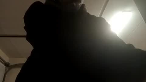 Snapshot of meeeetmee chatting on 10.26.25 Vanilllaice online show from 10.26.25