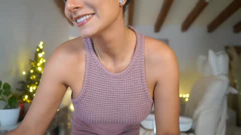 Snapshot of meegan1 chatting on 12.20.24 Andrea  online show from 12.20.24