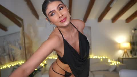 Snapshot of meegan1 chatting on 01.26.25 Andrea  online show from 01.26.25