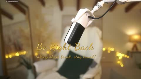 Snapshot of meegan1 chatting on 03.10.25 Andrea  online show from 03.10.25