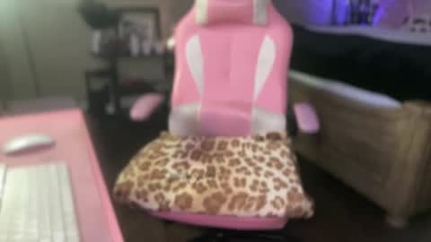 Southern Peach online show from 10.04.25