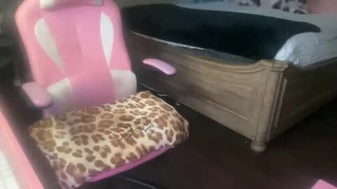 Southern Peach online show from 11.30.25