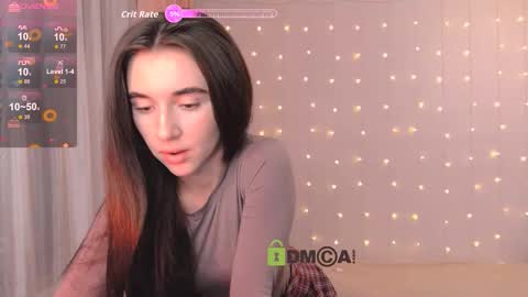 Snapshot of meewie chatting on 10.24.25 Polly online show from 10.24.25