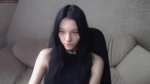 Snapshot of mefwhore chatting on 02.25.25 mefwhOre online show from 02.25.25